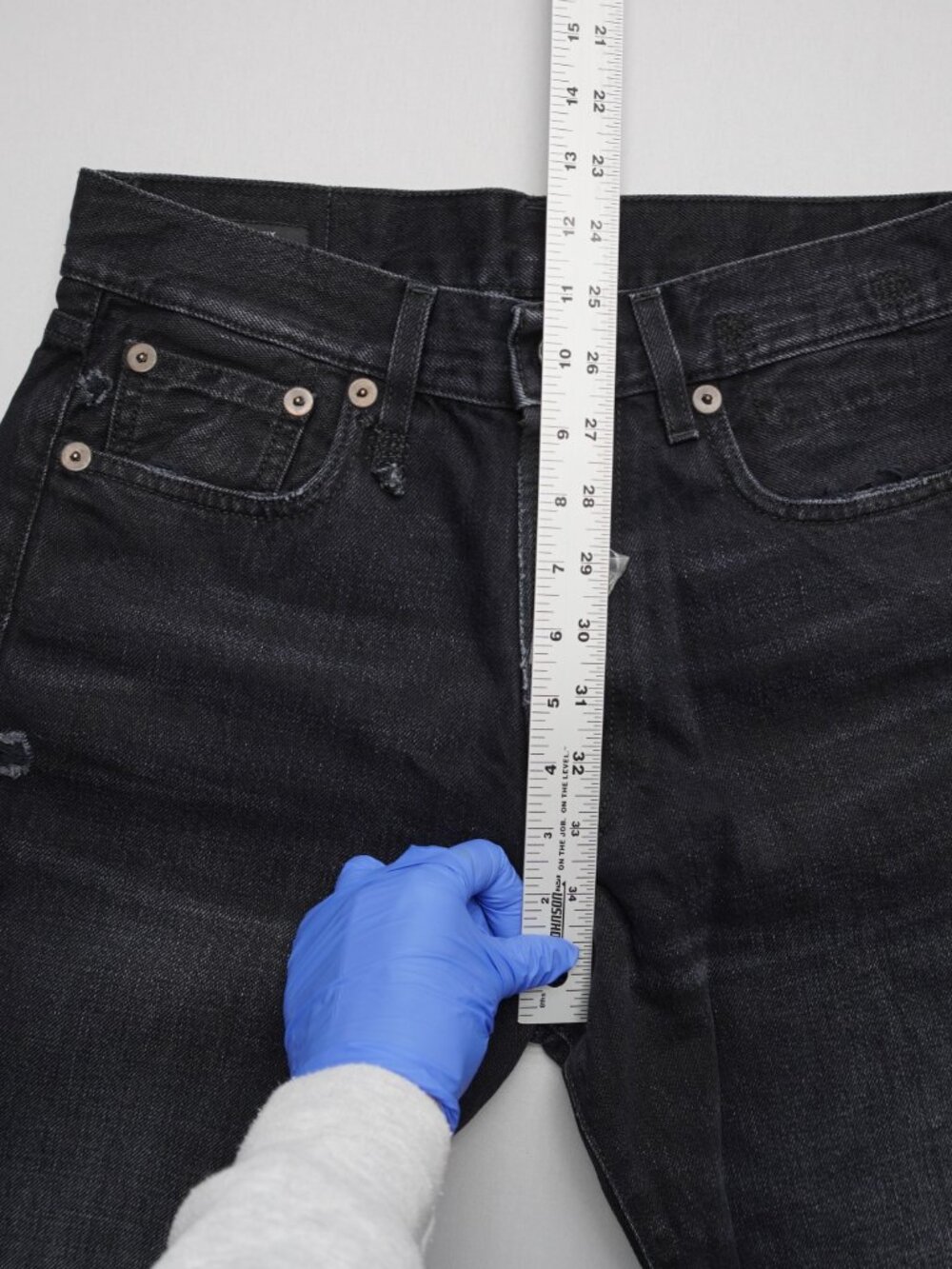 R13 Boyfriend Jeans in Jake Black Size 25 - Picture 13 of 15